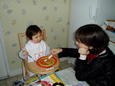 Une cuiller�e pour maman...